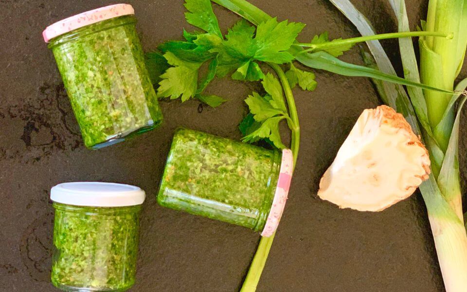Gemüsepaste der Suppengrundstock / Thermomix® Rezept